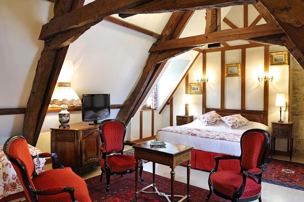 Hotel Le Manoir De Mathan Crepon A La Campagne 5 Mn D'Arromanches Et 10 Mn De Bayeux المظهر الخارجي الصورة