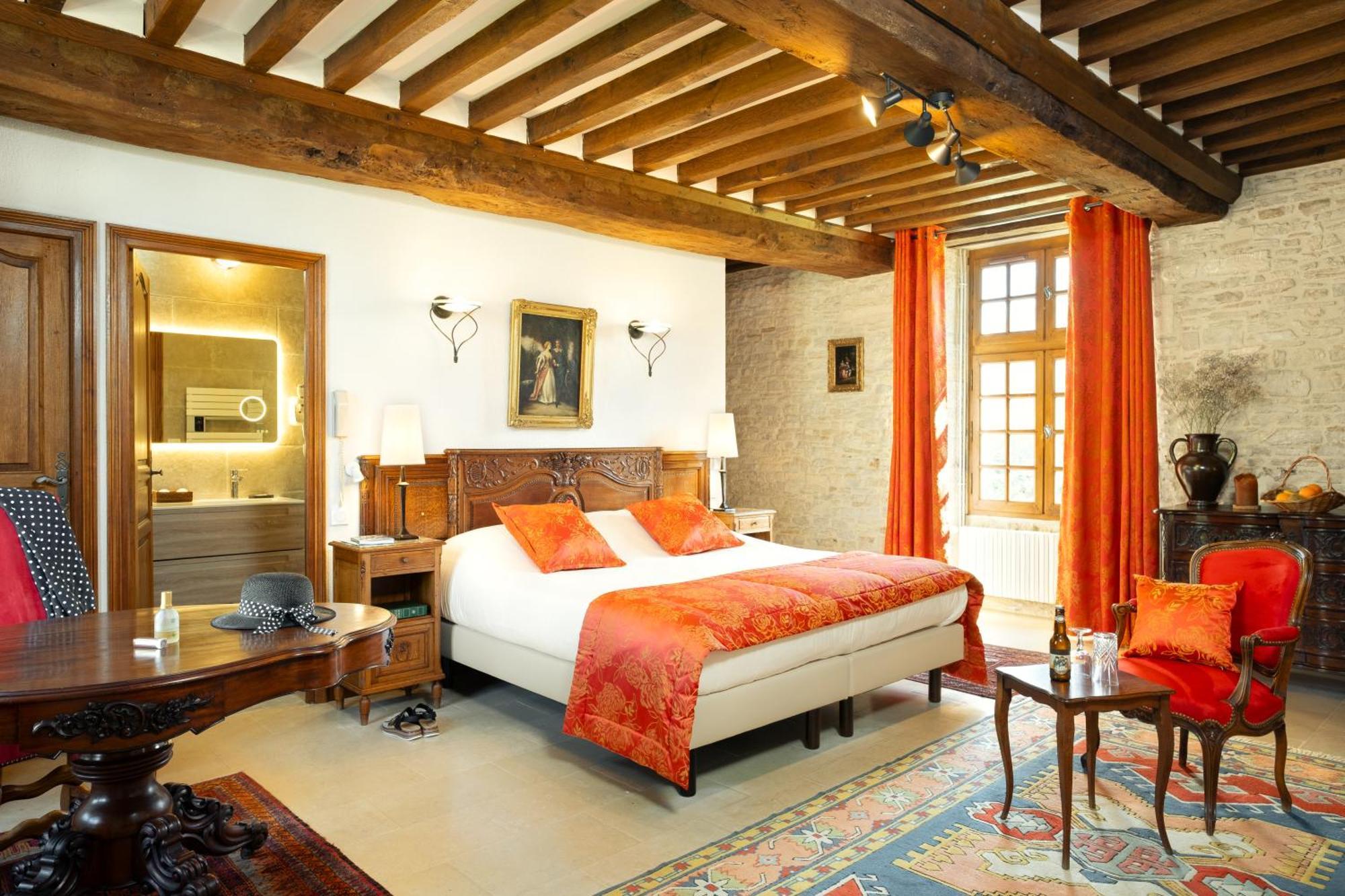 Hotel Le Manoir De Mathan Crepon A La Campagne 5 Mn D'Arromanches Et 10 Mn De Bayeux المظهر الخارجي الصورة