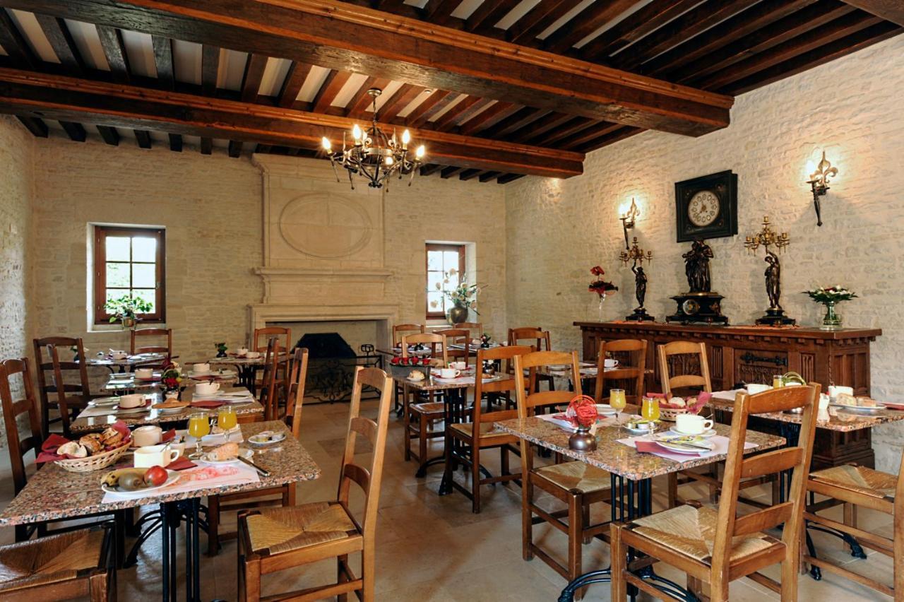 Hotel Le Manoir De Mathan Crepon A La Campagne 5 Mn D'Arromanches Et 10 Mn De Bayeux المظهر الخارجي الصورة